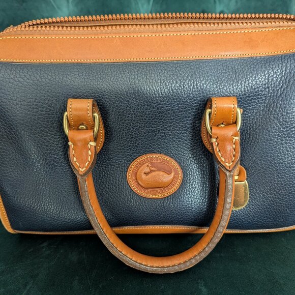 Dooney & Bourke Handbags - Vintage 1990s Dooney and Bourke Gladstone satchel